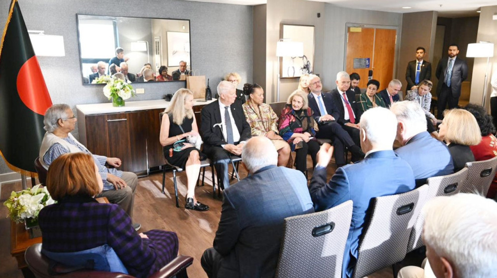 বিশ্বনেতাদের পূর্ণ সমর্থন পেয়ে আবেগাপ্লুত ড. ইউনূস