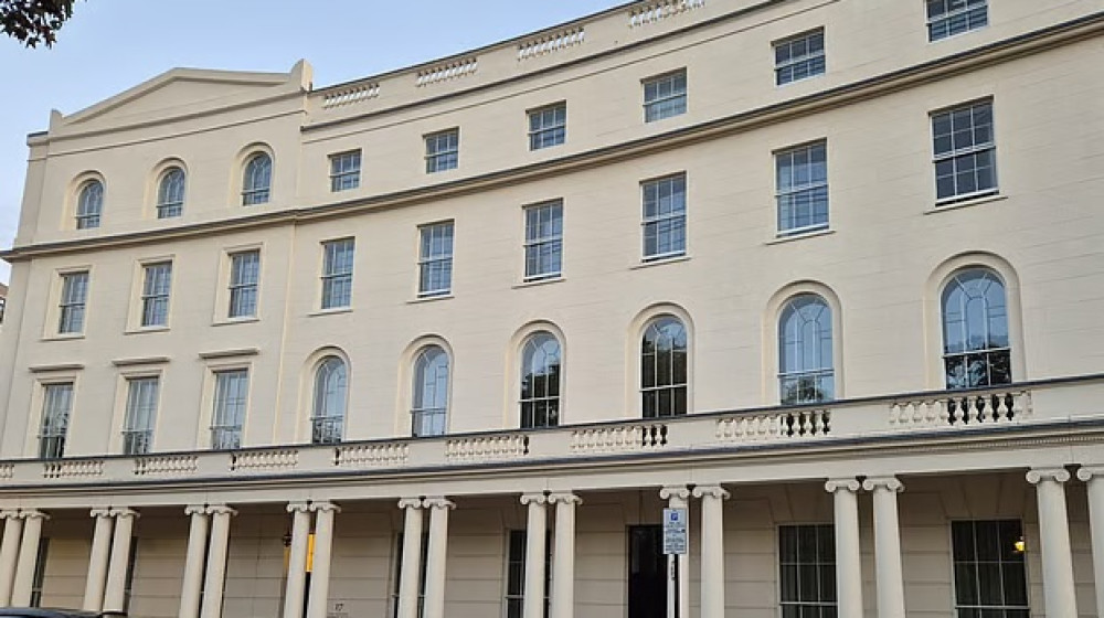 সাবেক ভূমিমন্ত্রীর ভাইয়ের লন্ডনের ৫০০ কোটি টাকার সম্পদের মালিকানা বদল সাবেক ভূমিমন্ত্রীর ভাইয়ের লন্ডনের ৫০০ কোটি টাকার সম্পদের মালিকানা বদল