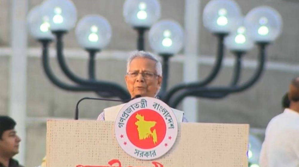 সনদে সইয়ে যে ঐক্যের সুর, সেই সুর নিয়েই ভোটে যাওয়ার আহ্বান প্রধান উপদেষ্টার