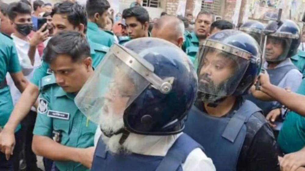 মনির হত্যা মামলায় হাজী সেলিম ও ছেলে সোলায়মান রিমান্ডে