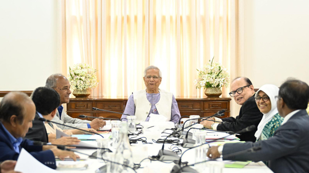 খাদ্যদূষণ নিয়ে প্রধান উপদেষ্টার উদ্বেগ, সংকট মোকাবিলায় সকলকে একসঙ্গে কাজ করার আহ্বান