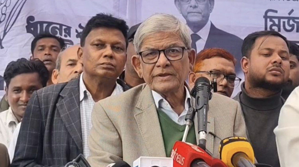 মহাসচিব ও স্থায়ী কমিটি থেকে পদত্যাগ করলেন মির্জা ফখরুল