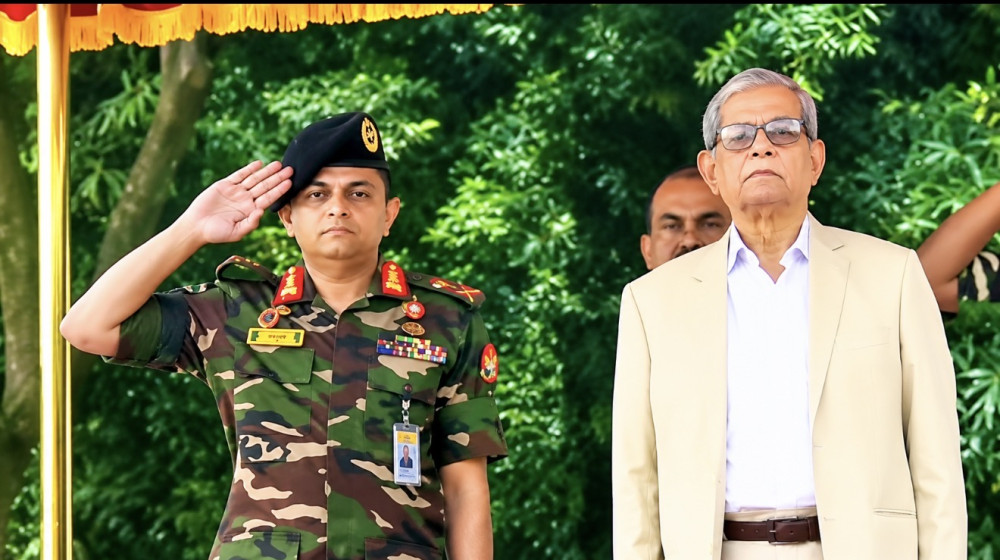 বঙ্গভবনে প্রেসিডেন্ট মির্জা ফখরুল, দেওয়া হলো গার্ড অব অনার