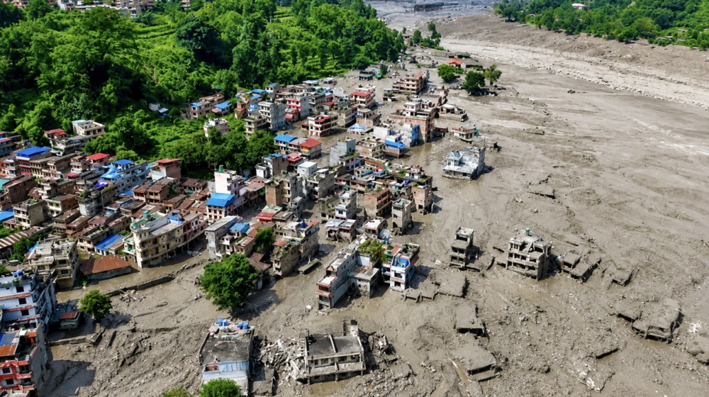 নেপাল–তিব্বত সীমান্তে ভয়াবহ বন্যা, ৯৫ মরদেহ উদ্ধার; নিখোঁজ শত শত