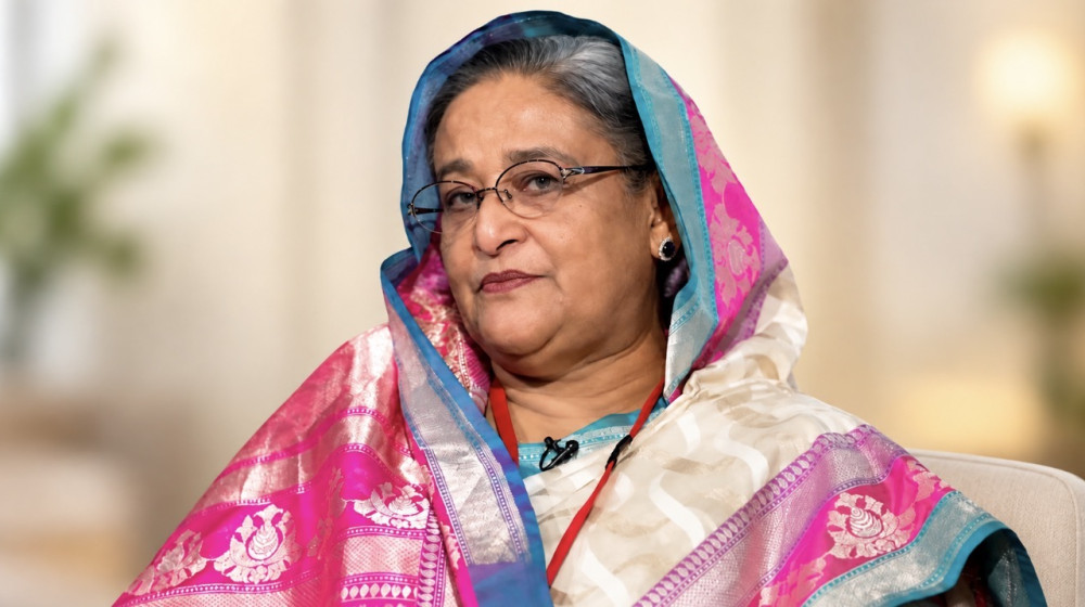 শেখ হাসিনাকে ধরে আনতে চাই- সরকারের অবস্থান স্পষ্ট করলেন তথ্য উপদেষ্টা