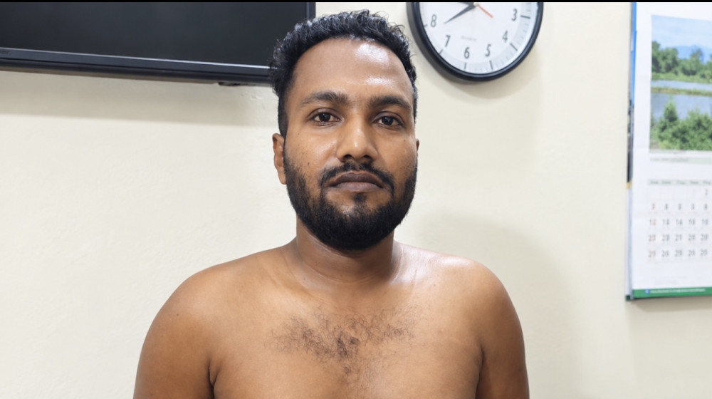 নওগাঁয় সিআর মামলার ওয়ারেন্টভুক্ত ছাত্রলীগের সহসভাপতি গ্রেপ্তার