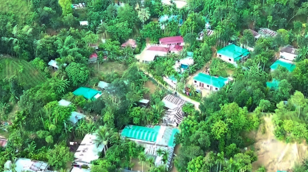 পাহাড়-টিলা ও বনাঞ্চল এলকা কেটে বেপরোয়া রিসোর্ট তৈরি ; কারা করছে এসব রিসোর্ট জানেনা সরকার, নেই কোন নিয়মনীতি ও তদারকি