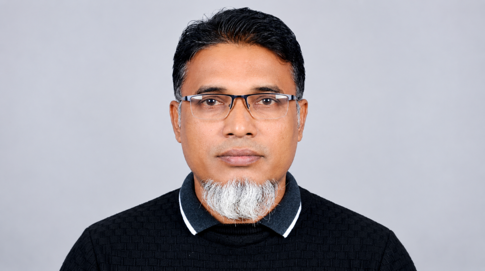 যে দেশে সুযোগে সবাই চোর, সে দেশে কী করে উদিত হবে সোনালী ভোর?