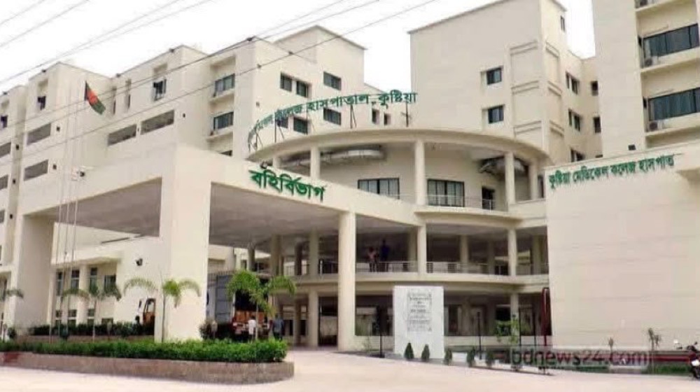 পাটিকাবাড়ী পুলিশ ক্যাম্পে খাবার খেয়ে অসুস্থ ১০ পুলিশ সদস্য।