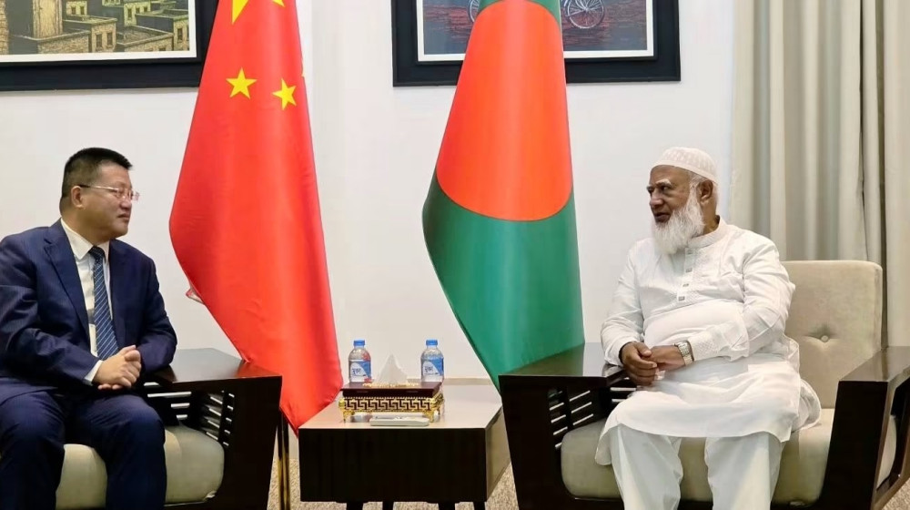 চীনা রাষ্ট্রদূত ইয়াও ওয়েনের বিদায়ী সাক্ষাৎ, ডা. শফিকুর রহমানের সঙ্গে বাংলাদেশ-চীন সম্পর্ক নিয়ে আলোচনা