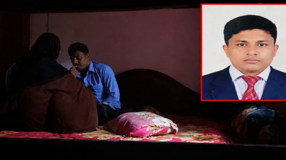 কবিরহাটে ফ্যামিলি কার্ডের প্রলোভনে অনৈতিক সম্পর্কের অভিযোগ সমাজকর্মীর বিরুদ্ধে, তদন্ত কমিটি গঠন