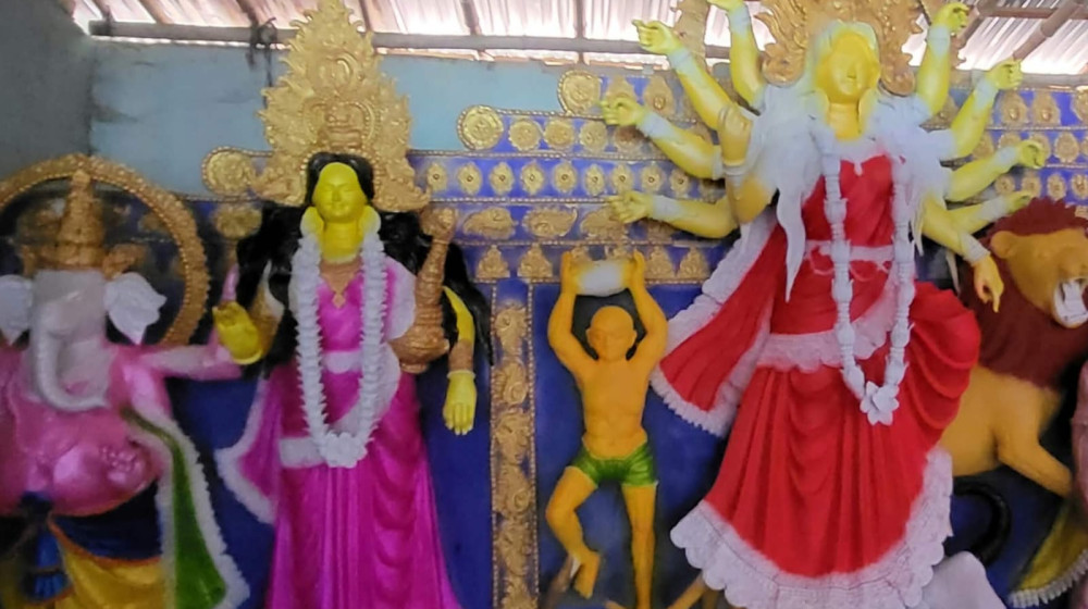শার্শা উপজেলার ৩২টি পূজামণ্ডপে চলছে দুর্গোৎসবের প্রস্তুতি