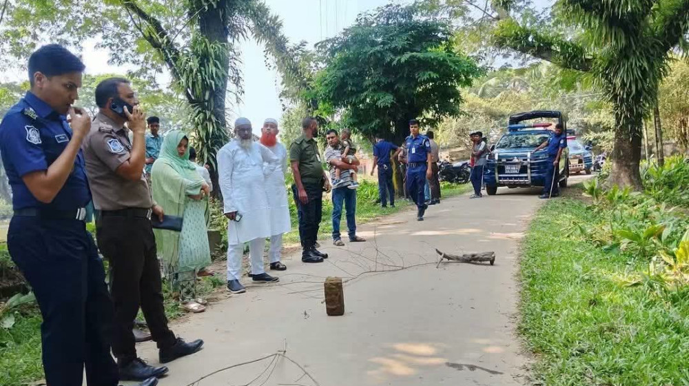 নেত্রকোণায় যুবকের উপর মুখোশধারীদের গুলি, গুরুতর আহত