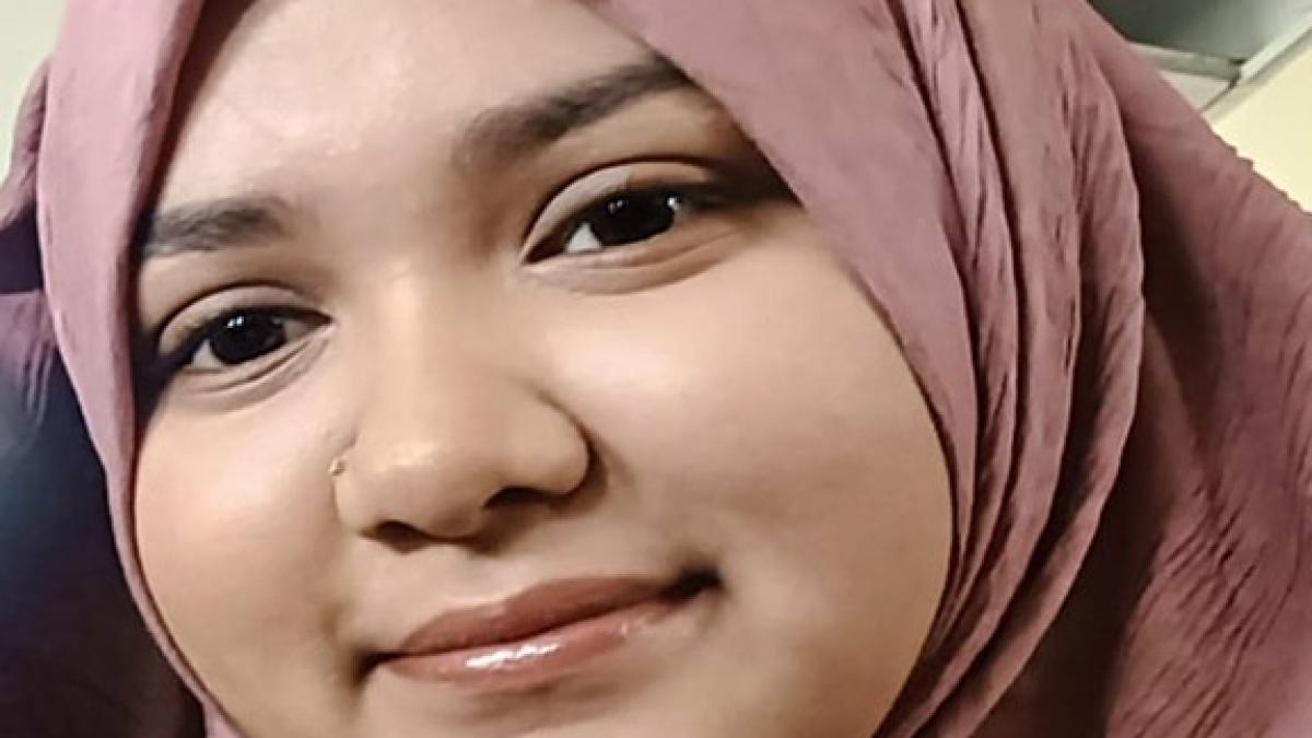 বাবার লাশ বাড়িতে রেখে পরীক্ষা দেওয়া আফিয়া মাসুমা পেল এ গ্রেড