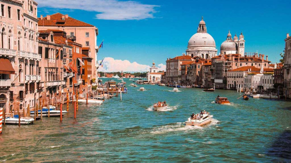 ভেনিসে ঢুকতে হলে কিনতে হবে টিকিট ভেনিসে ঢুকতে হলে কিনতে হবে টিকিট