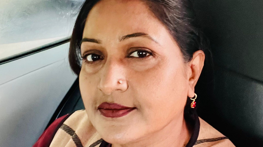 মা…. মা….