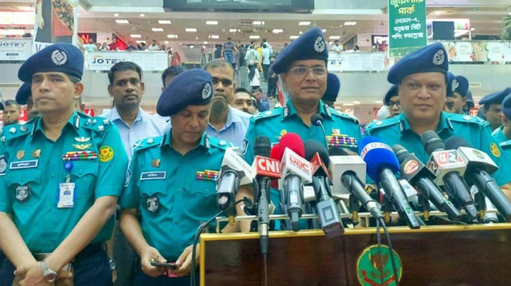 ‘ফাঁকা রাজধানীতে থাকবে বিশেষ নিরাপত্তা’ ‘ফাঁকা রাজধানীতে থাকবে বিশেষ নিরাপত্তা’