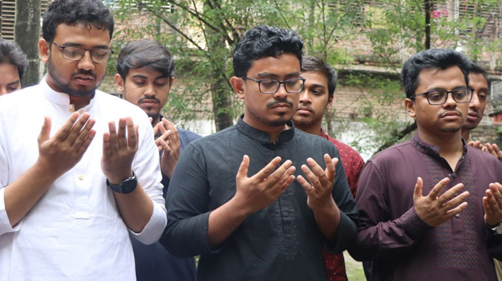 যে ৮ কারণে আলোচনায় ডাকসু নেতারা যে ৮ কারণে আলোচনায় ডাকসু নেতারা